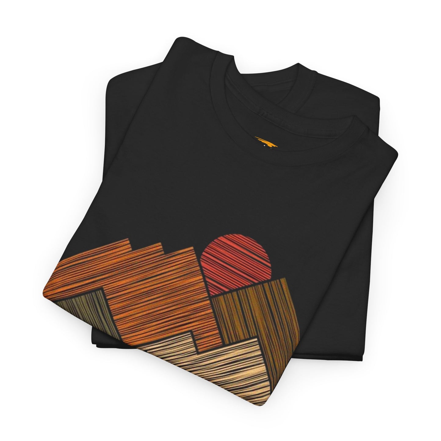 Retro Mountain Graphic Tee — Vintage Sunset Outdoor T-Shirt